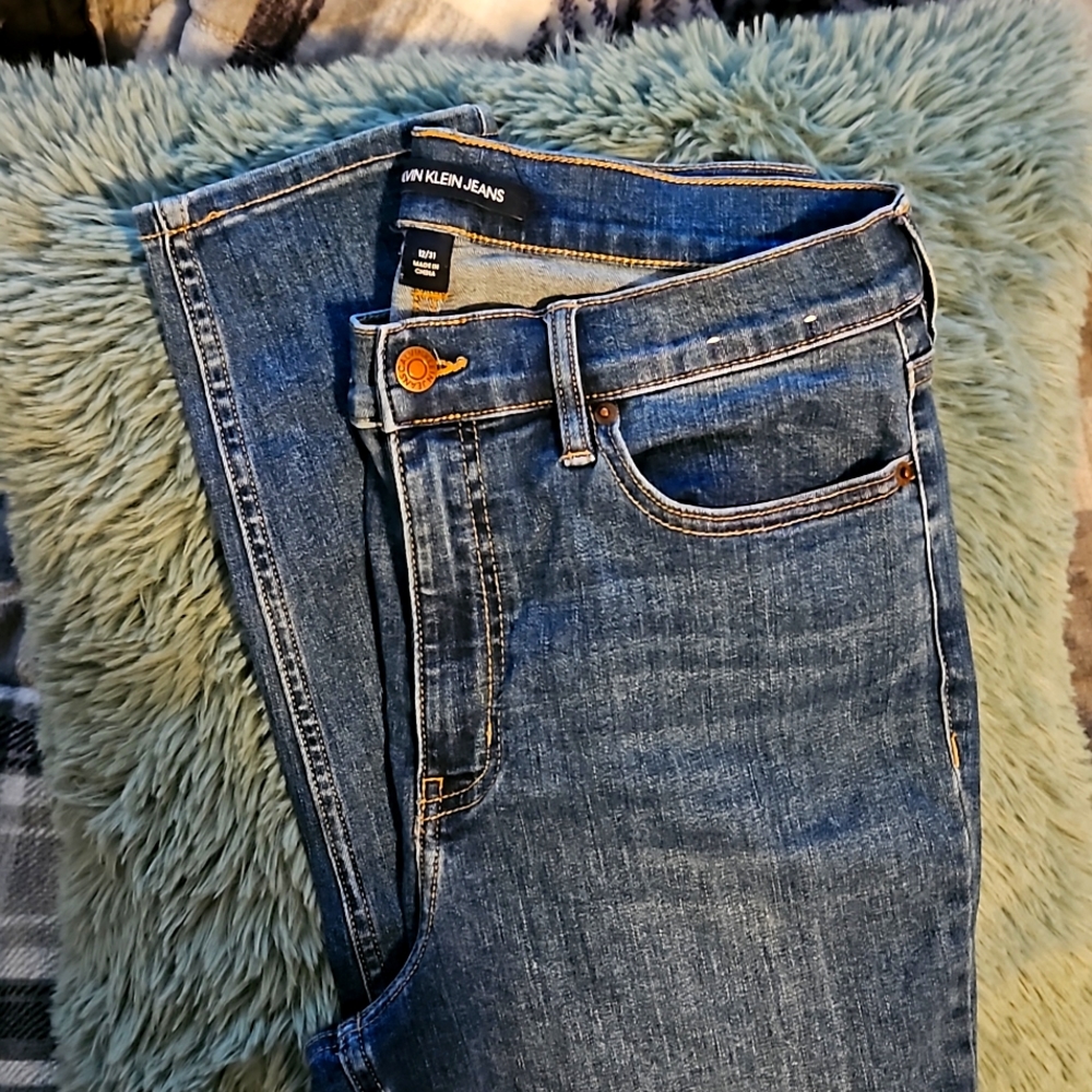 Size 12 Calvin Klein skinny jeans